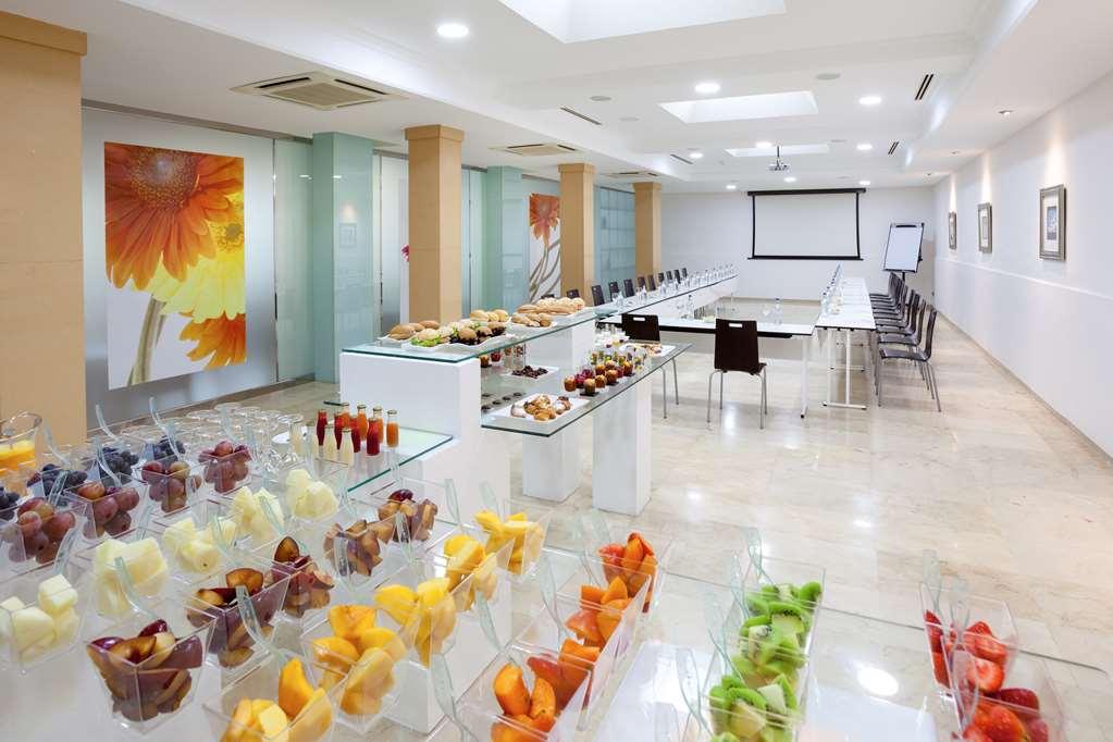 Hotel Barcelo Margaritas Royal Level Adults Only Playa del Inglés Servizi foto